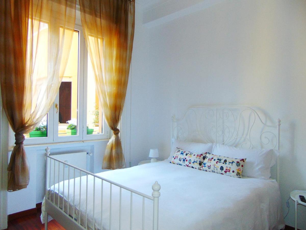 The Best Bedroom In Милано Екстериор снимка
